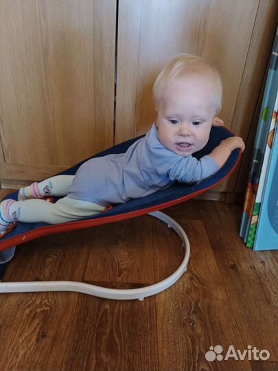 Шезлонг IKEA для новорожденных