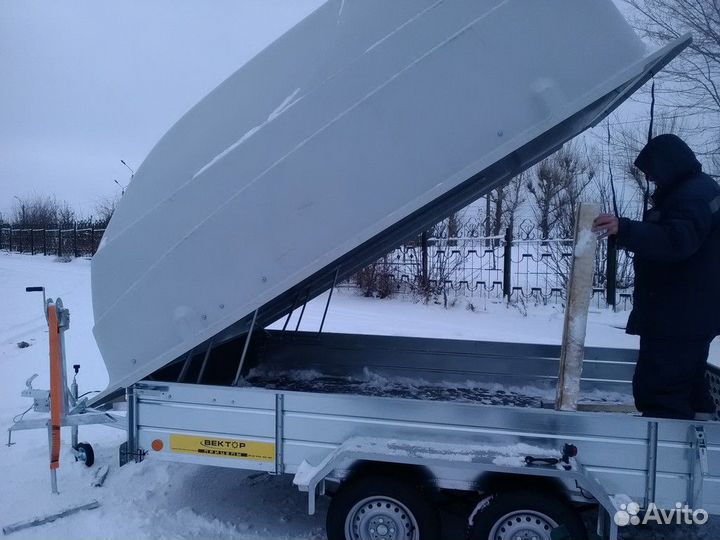 Автоприцеп капсула 3,5х2 для двух снегоходов 2 оси