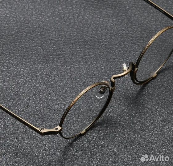 Винтажная оправа для очков из чистого титана