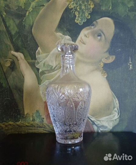 Винтажные хрустальные графины