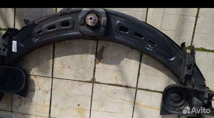 Балка задняя Мерседес В класс w245