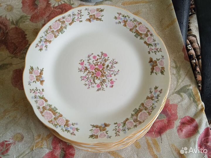 Набор тарелок 15 штук