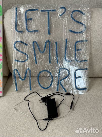 484 Неоновая вывеска