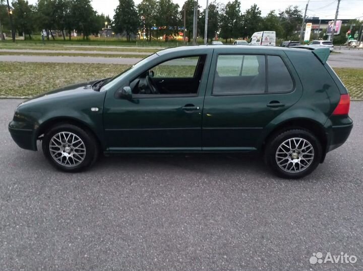 Volkswagen Golf 1.6 МТ, 2001, 290 161 км