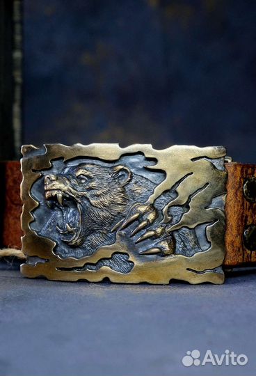 Ремень из натуральной кожи с авторской пряжкой