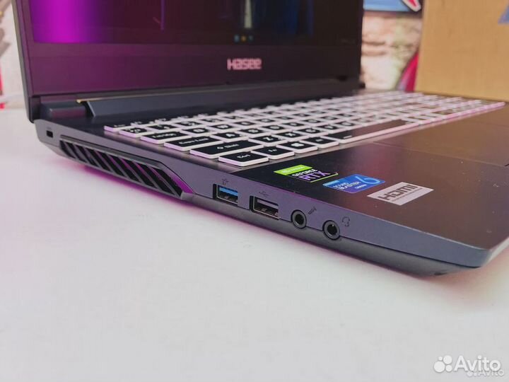 Пушка Ноутбук для игр, работы с графикой и дизайна