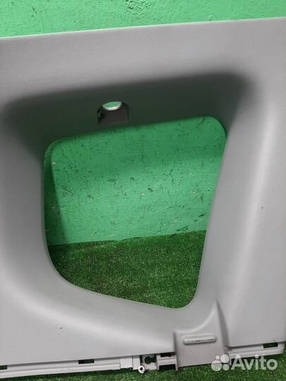 Обшивка багажника левая Honda Jazz 2004