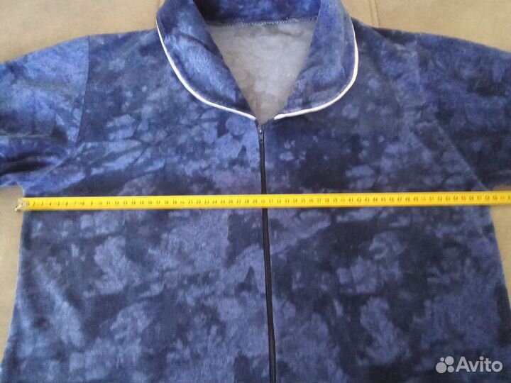 Халат женский велюровый, размер 54-56, б/у