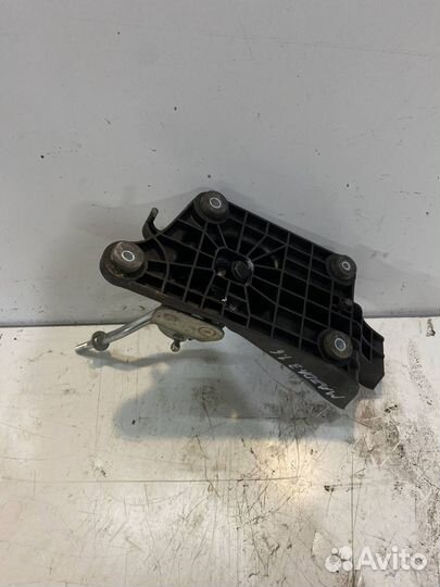 Ручка кпп Mazda 3