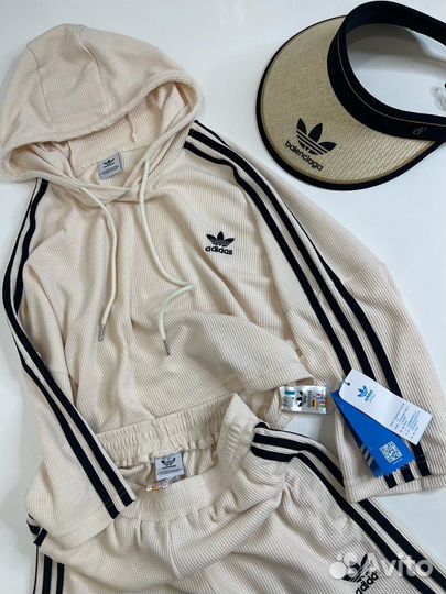 Костюм adidas