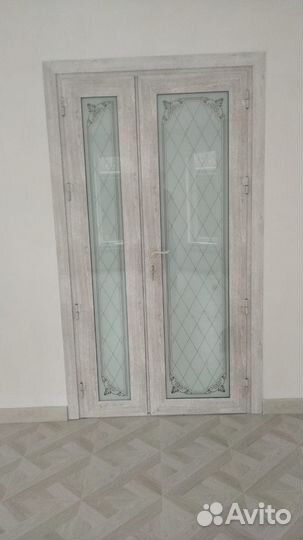 Пластиковый окно и двери