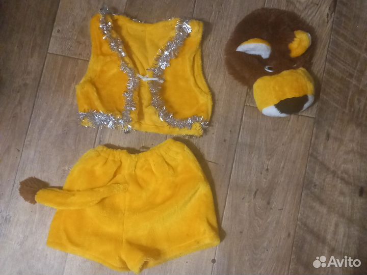 Новогодний костюм льва