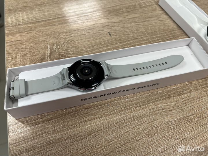 Смарт часы samsung galaxy watch 6 classic 47 mm