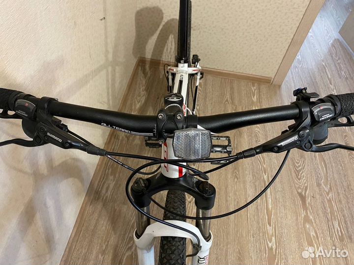 Горный велосипед GT Avalanche Elite