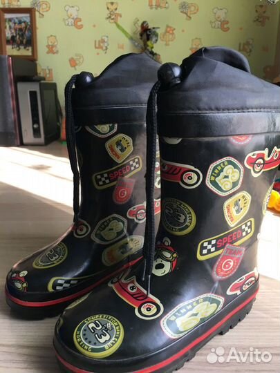 Резиновые сапожки