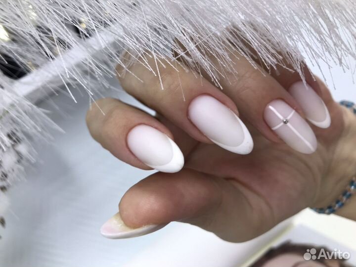 Маникюр Педикюр