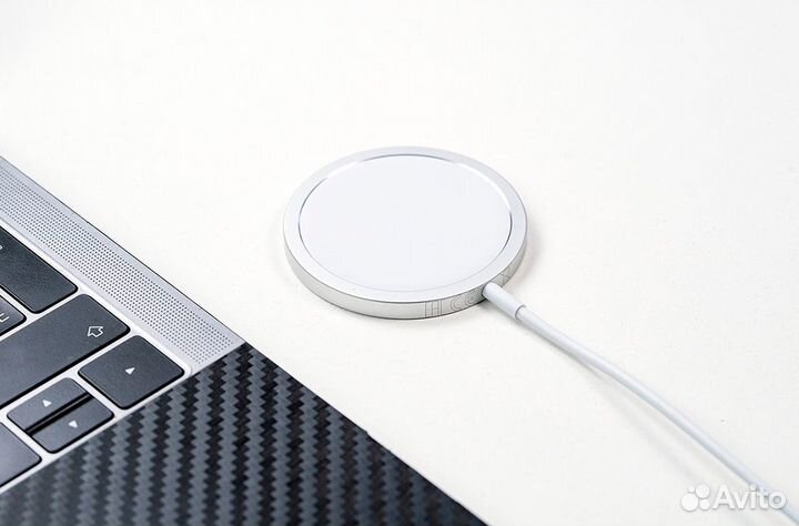 Бзу Apple MagSafe Charger