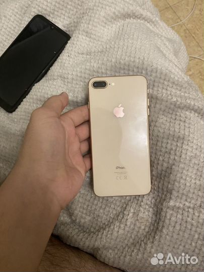 iPhone 8 Plus, 64 ГБ