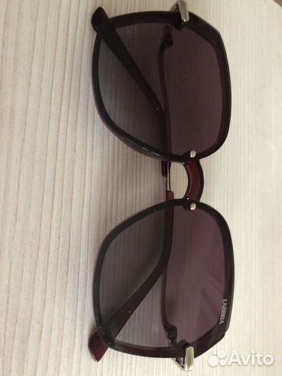 Солнцезащитные очки женские Италия