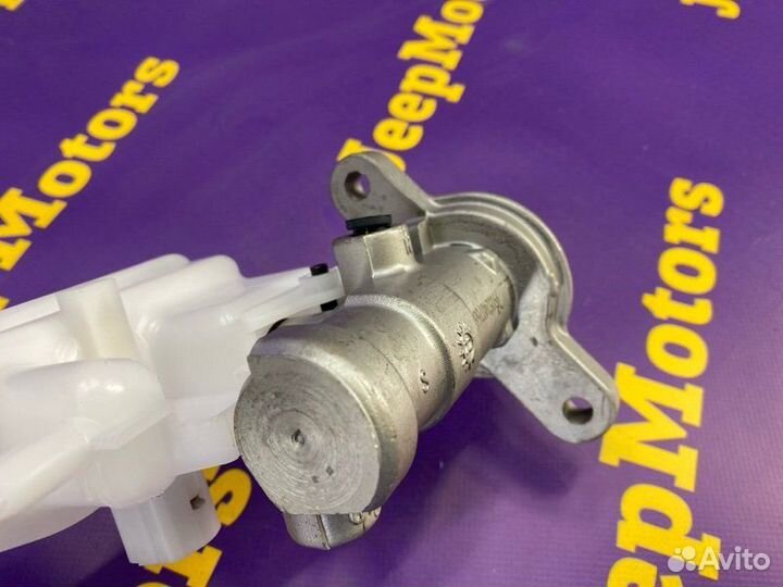 Главный тормозной цилиндр Toyota Camry ACV40 2azfe