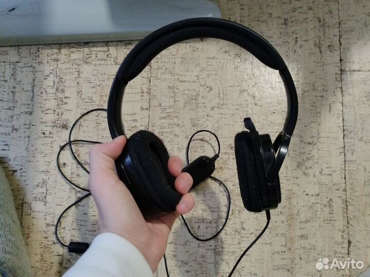 Наушники проводные для компьютера. Ritmix