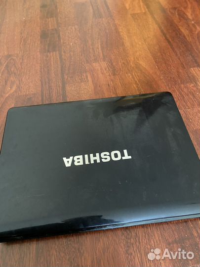 Ноутбук toshiba