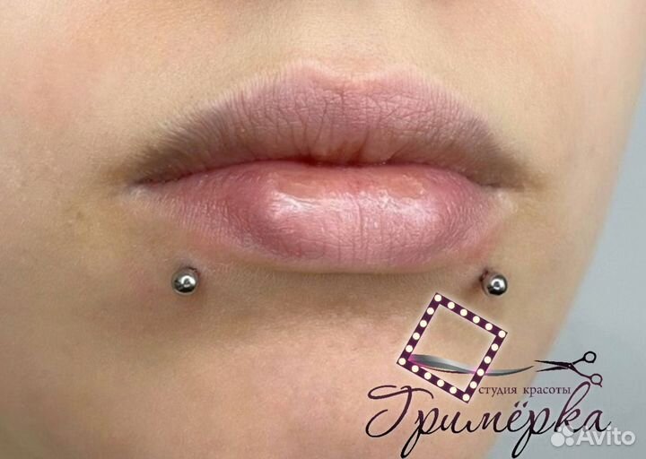 Мастер по проколу пирсинга