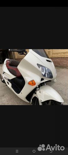 Honda forza