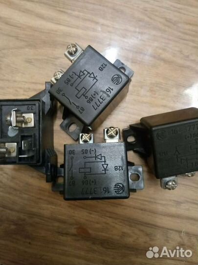 Реле свечей накала газ 560 Штаер