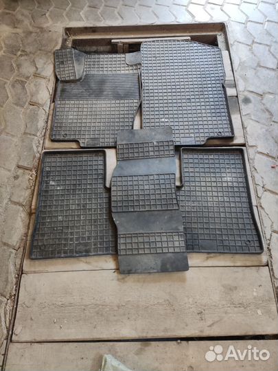 Автомобильные коврики на Mercedes GL X-166