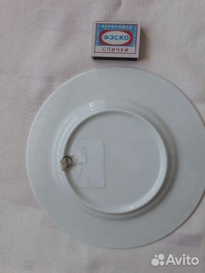 Сувенирные тарелки на стену