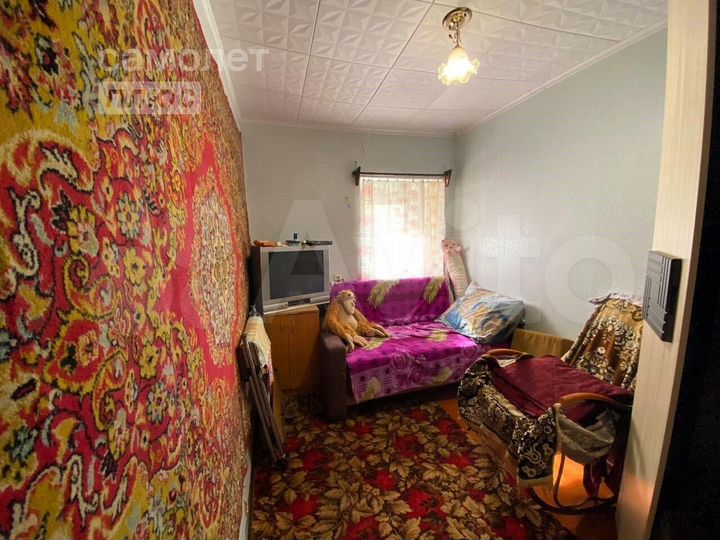 Дом 27 м² на участке 1 сот.