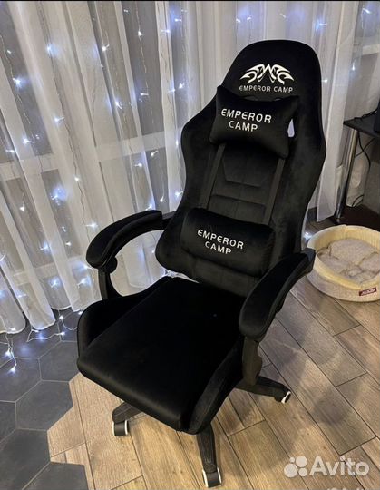 Геймерское кресло велюр черное