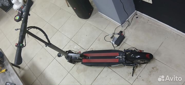 Электросамокат kugoo