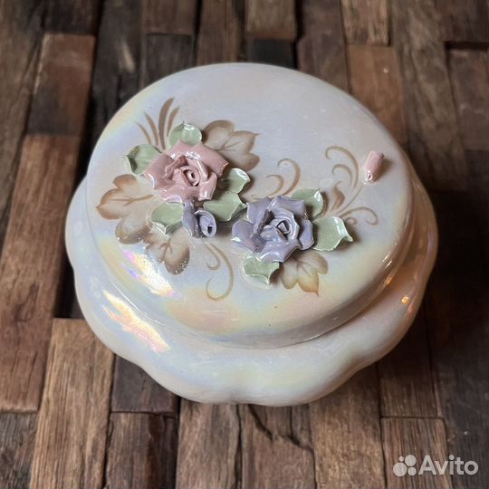 Шкатулки перламутр