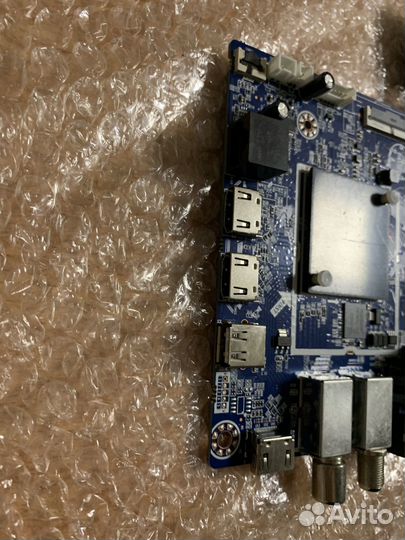 Материнская плата телевизора dexp F431