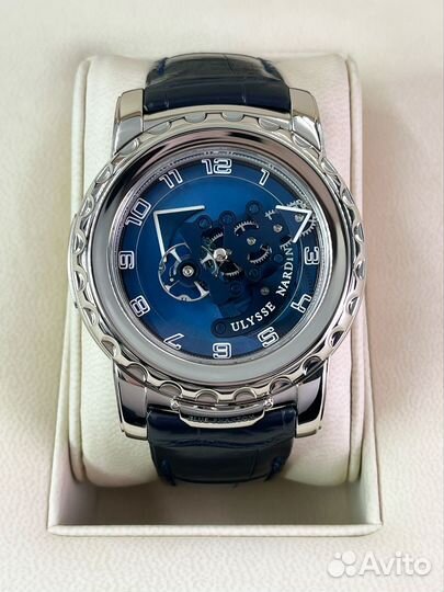 Часы Ulysse Nardin freak blue phantom