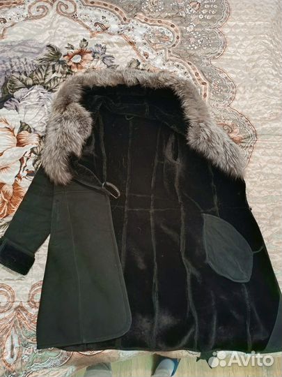 Дубленка натуральная женская с капюшоном
