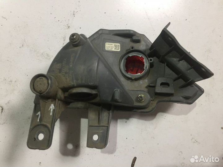 Птф бампера задний правый Toyota Rav4