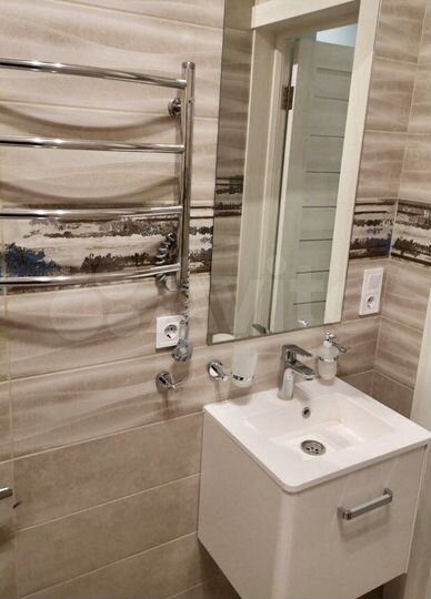 3-к. квартира, 110 м², 2/4 эт.