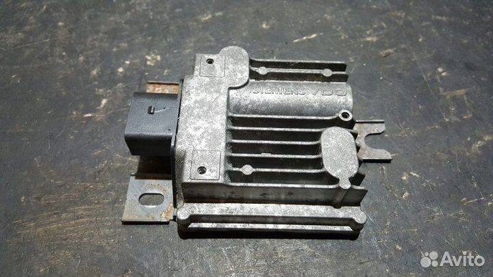 Блок управления топливным насосом Porsche Cayenne