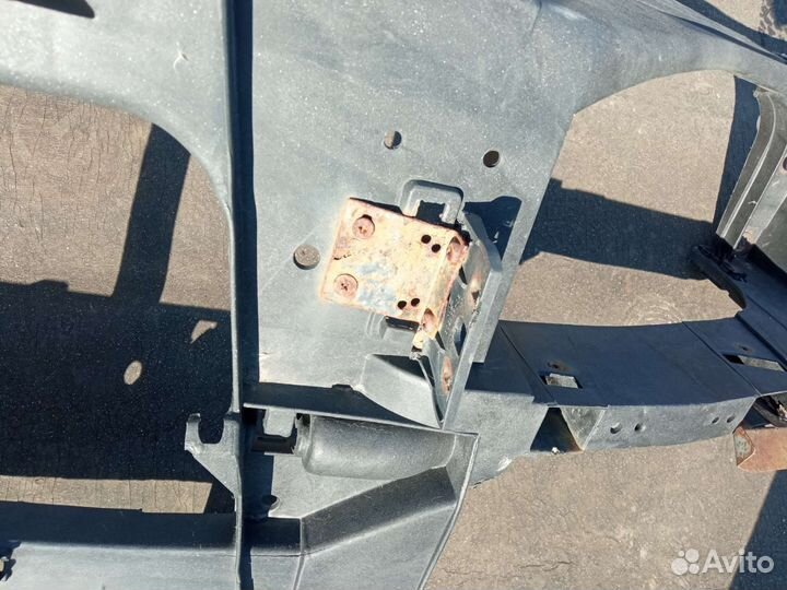 Телевизор Ford Mondeo 3