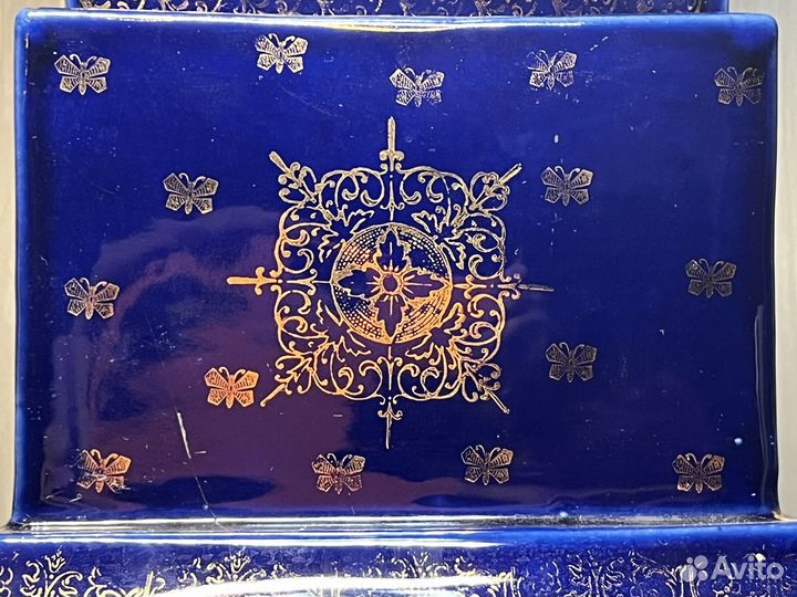 Старинный фарфор