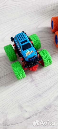 Игрушечные машины