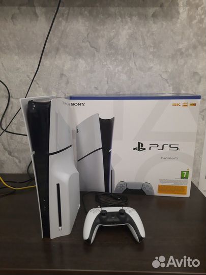 Приставка Sony Playstation 5 Slim CFI-2016A