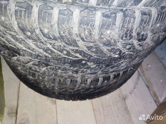 Nokian Tyres Hakkapeliitta 9 SUV 215/65 R16