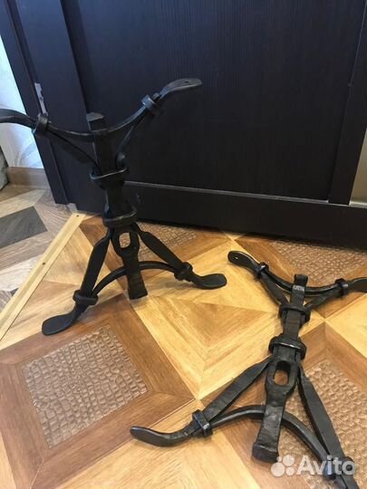 Комплект из двух штук под скамейку, табурет