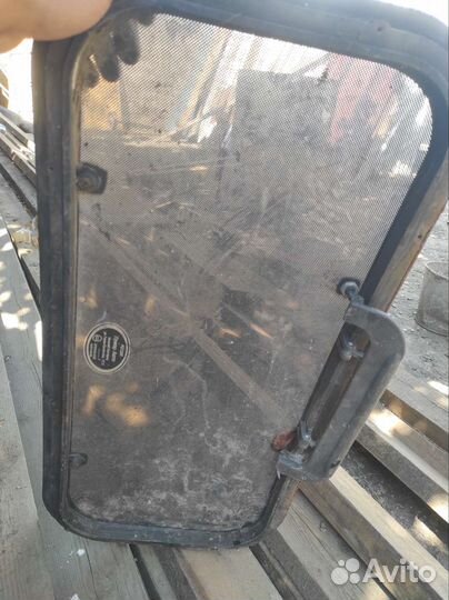 Люк на крышу газель