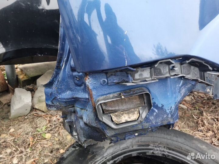 Крыло заднее правое Ford Fiesta хэтчбек 5 дв. 1.4