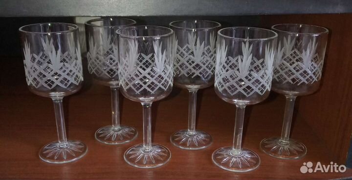 Хрустальные рюмки на ножке СССР